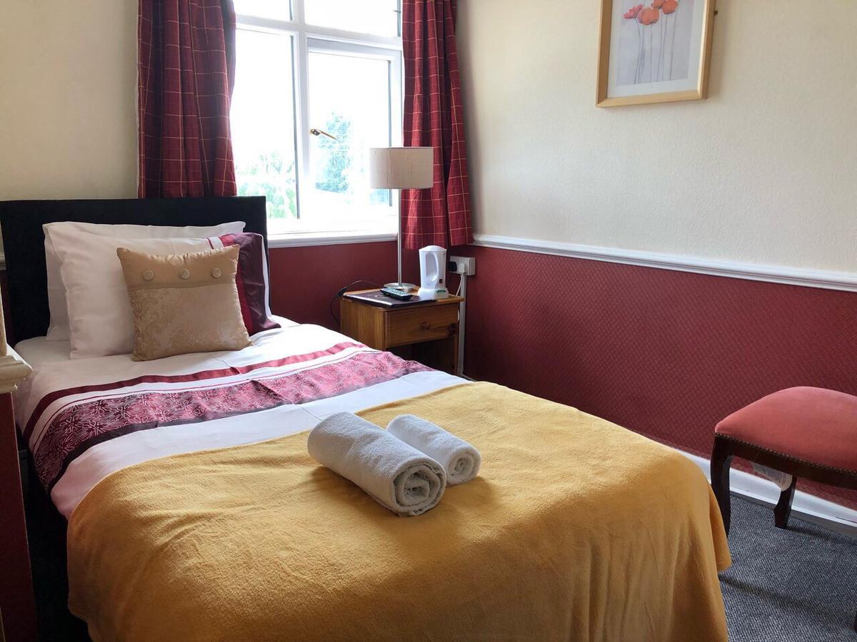 The Woolaston Inn Lydney Buitenkant foto